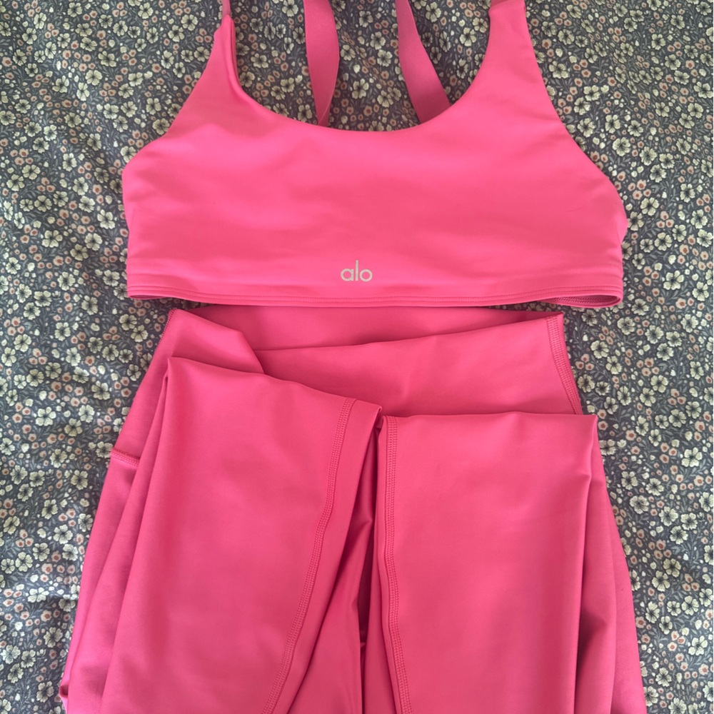 Alo Set